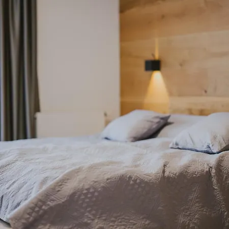 Luxusni Апартаменты *